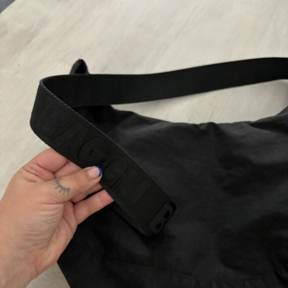 BAGGU medium crescent bag, black - Picture 1 of 3